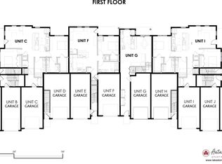 610 Autumn Wood Pkwy #I, Deerfield, WI 53531