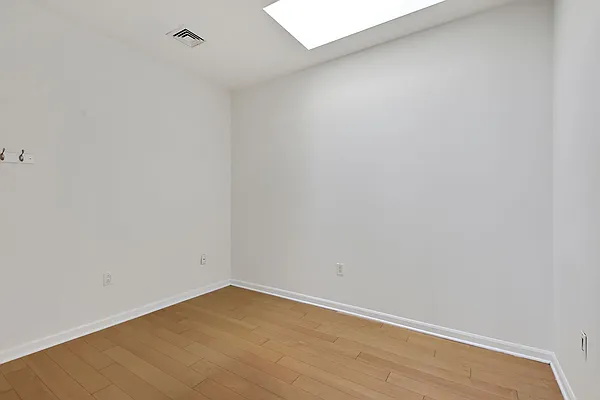 Sold by Halstead Real Estate | media 28