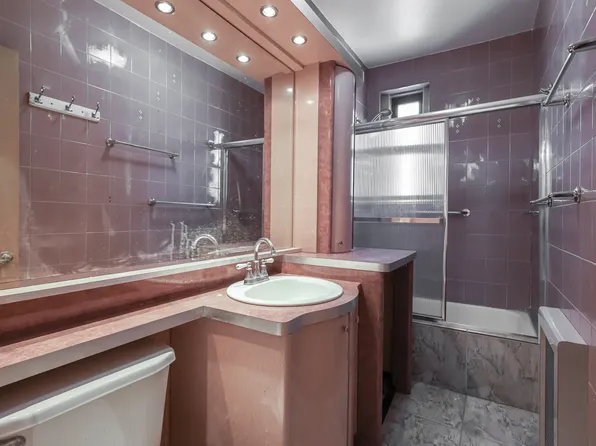 3250 Coney Island Avenue image 10 of 16