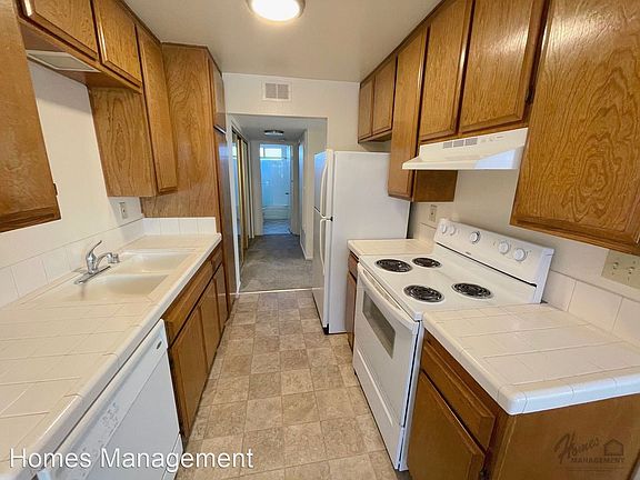 4th image of 450 W Vermont Ave Unit 108
