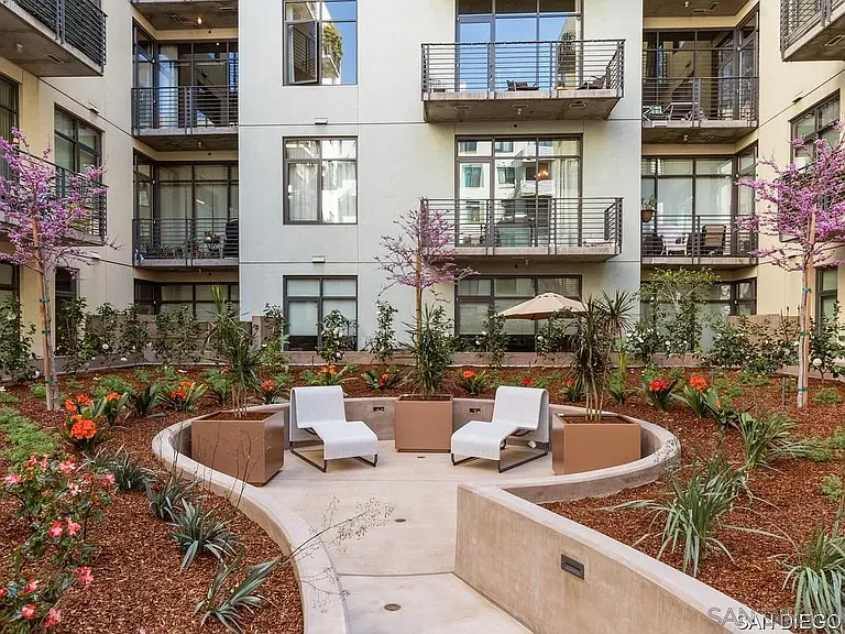 1050 Island Ave #415 — Photo 37