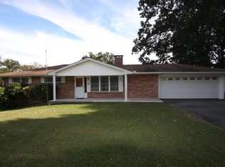 119 S Seneca Rd, Oak Ridge, TN 37830