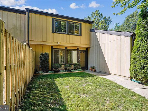 2nd image of 3108 Babashaw Ct
