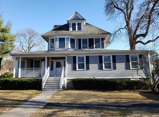 391 E Putnam Ave #3, Cos Cob, CT 06807