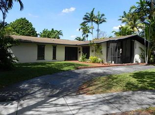 9035 SW 186th Ter, Cutler Bay, FL 33157