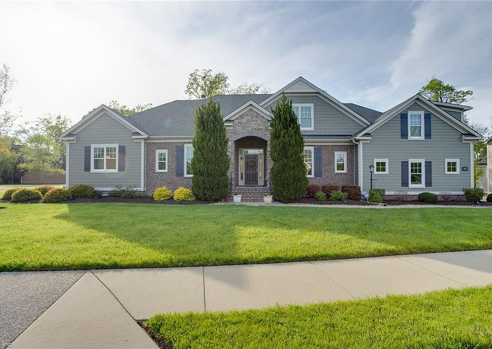 1st image of 1937 Governors Pointe Dr