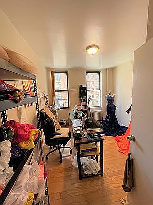 3rd image of 346 E 59th St #22