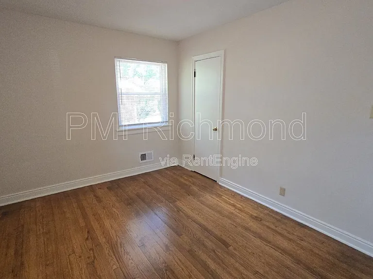 924 Pierpont Rd — Photo 7