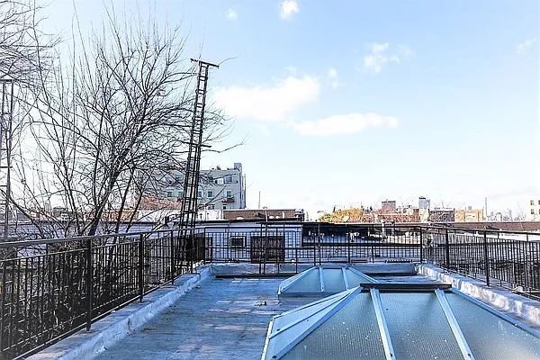 Rented by Brooklyn Group | media 19