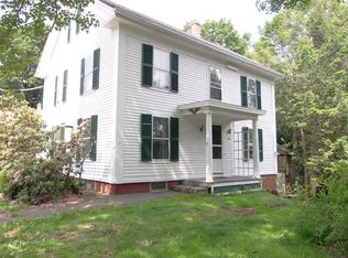 62 Quaboag St, Warren, MA 01083