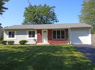 149 Olympic Dr, Bolingbrook, IL 60440