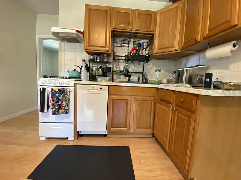 57 Bishop Allen Dr #2R — Photo 3