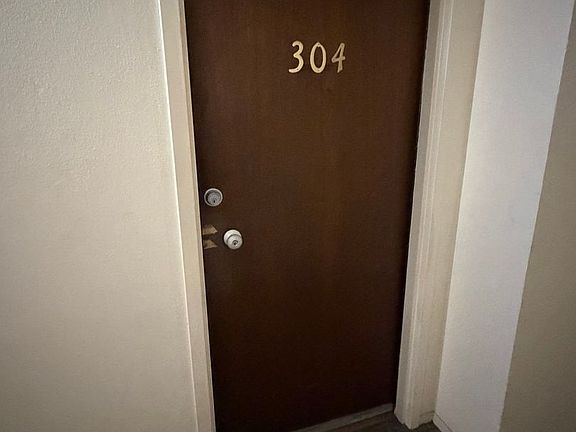 2nd image of 1313 Lincoln St APT 304