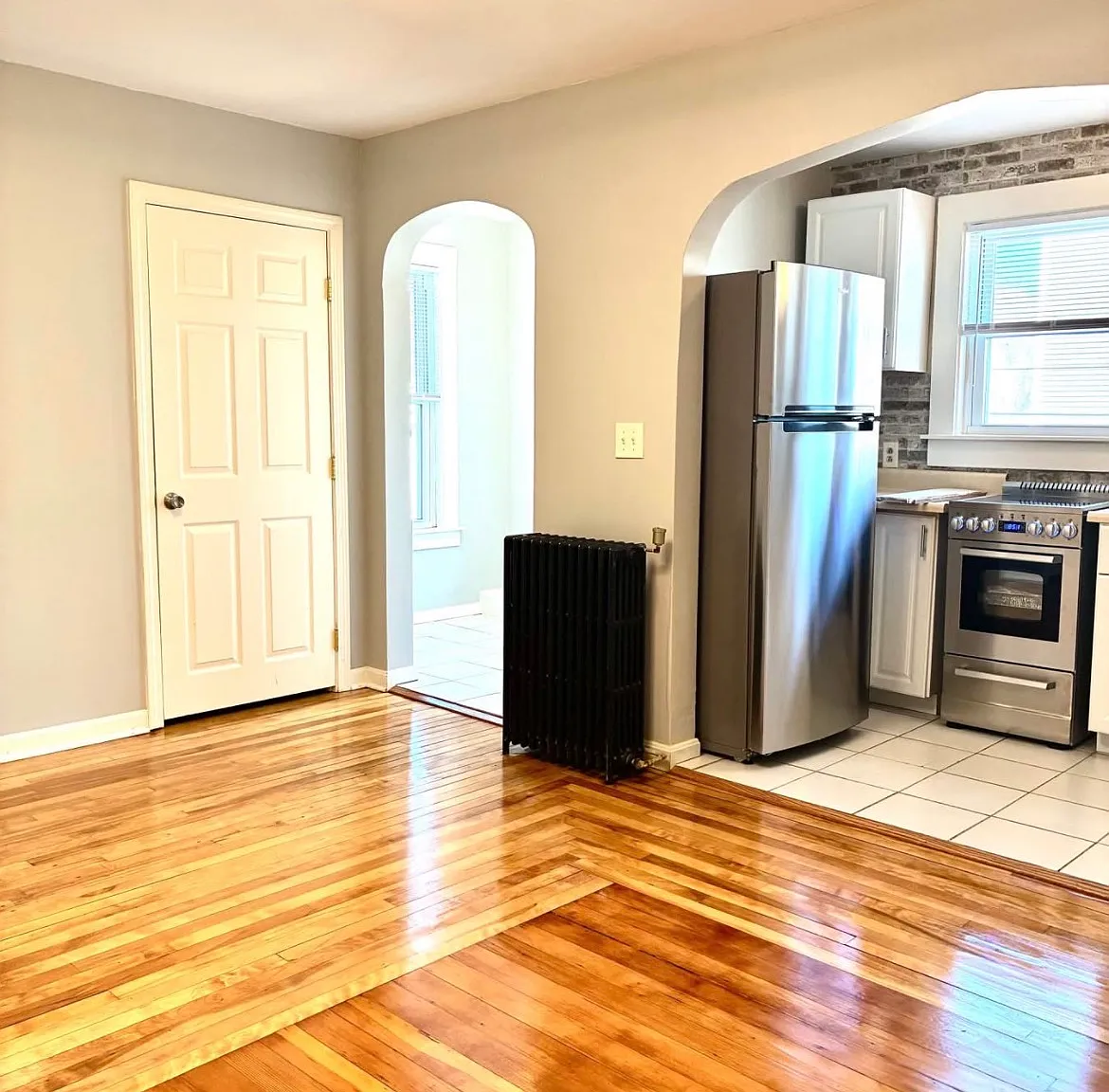 1 bed, 600 sqft, $1,300 — Photo 3