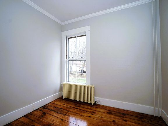 4th image of 53 Gale Ave #1