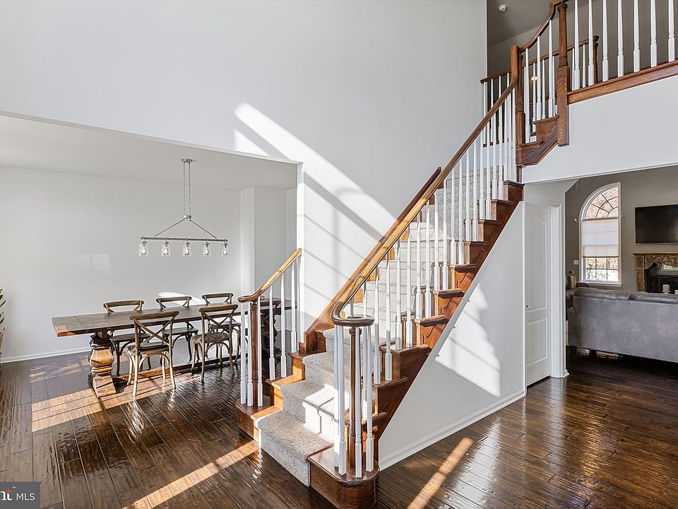 1433 Cranleigh Ln, Williamstown, NJ 08094 Zillow