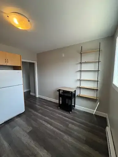 1 bed, 1.0 bath, $1,025 — Photo 4