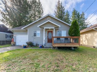 1126 W 19th St, Port Angeles, WA