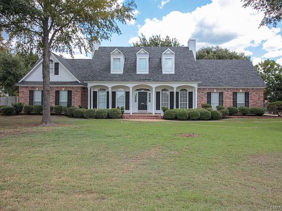 2nd image of 304 Audubon Dr