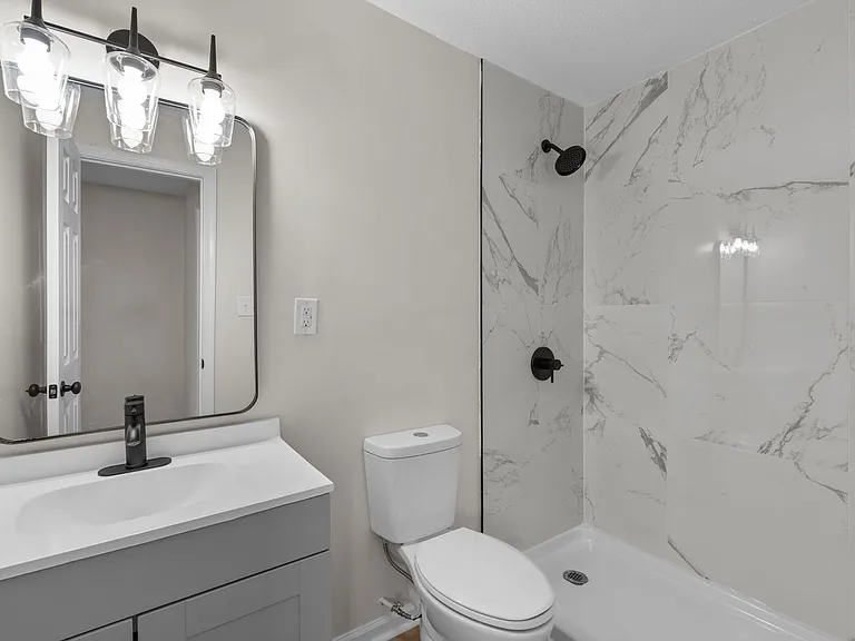 412 Lineberry Rd — Photo 17