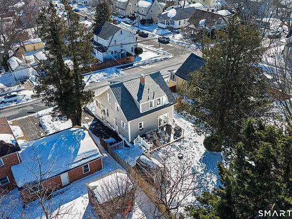 5th image of 206 Highland Avenue