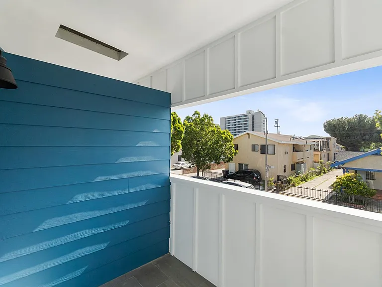 1226 Olive Ave — Photo 21
