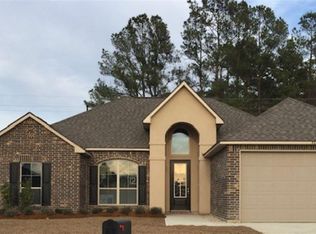 42206 Bald Eagle Ave, Prairieville, LA 70769