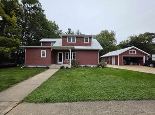 1416 23rd Ave, Monroe, WI 53566