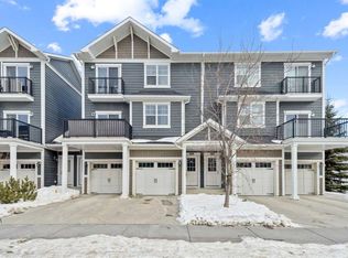 881 SW Sage Valley Blvd NW #1106, Calgary, AB T3R 0R1