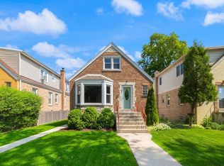 7204 W Farwell Ave, Chicago, IL