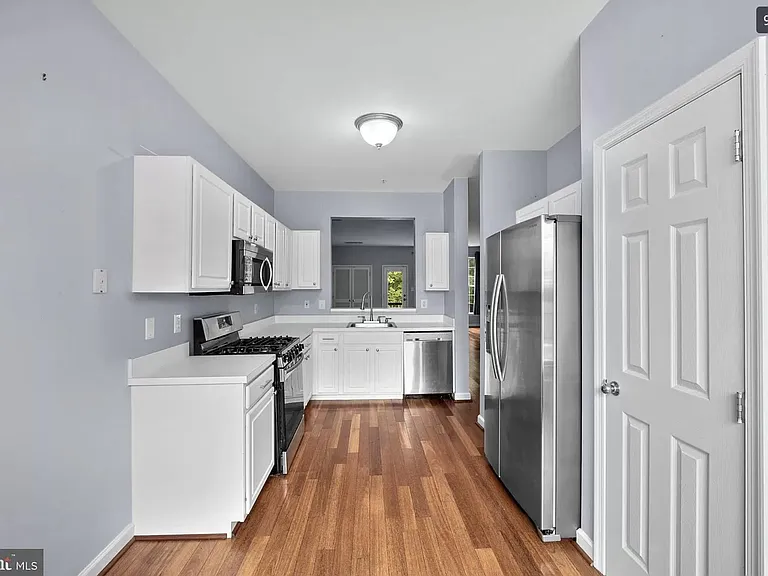 8648 Aspen Grove Ct — Photo 2