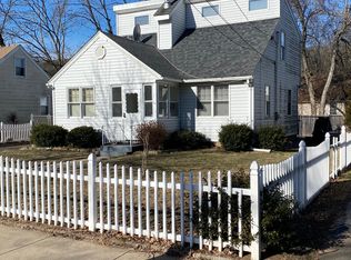 86 Beverly Rd, New Haven, CT 06515