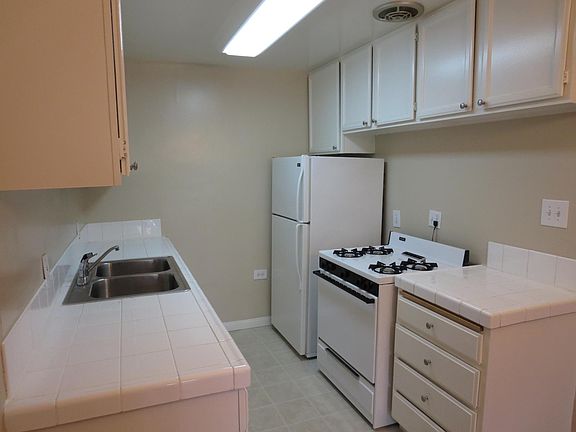 3rd image of 1285 N Sweetzer Ave #103