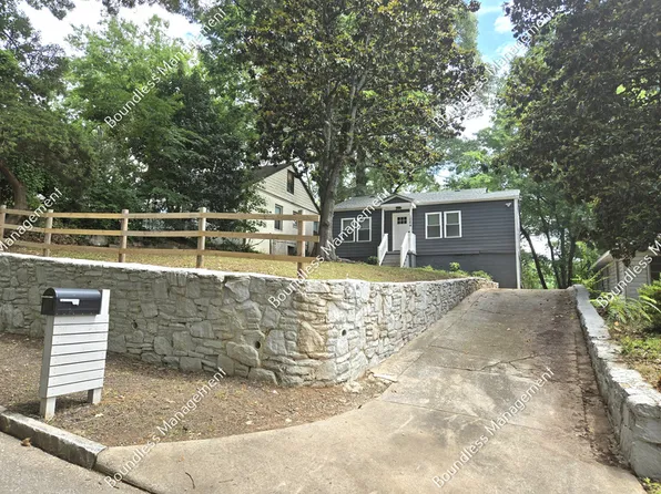 1064 Westmoor Dr NW, Atlanta, GA 30314