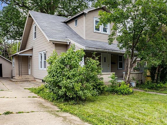 2nd image of 30 N 19th St