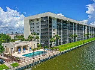 300 S Sykes Creek Pkwy APT 104, Merritt Island, FL 32952