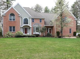 16 Hickory Ln, Boxford, MA 01921