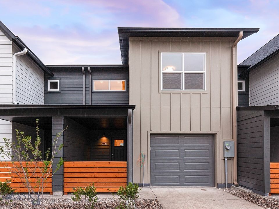 1st image of 2407 Hooover Way