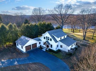 10 Foxboro Rd, Essex, CT 06426