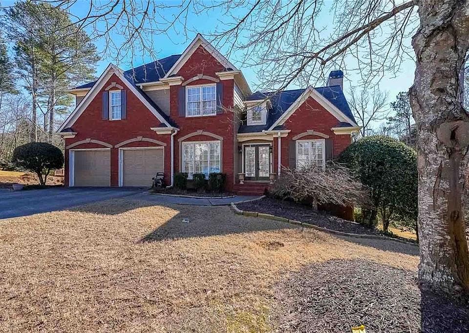 1st image of 727 Tall Oaks Dr