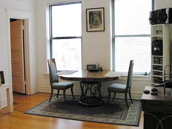 3rd image of 1462 W Leland Ave #3