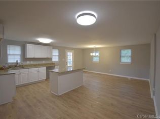 7436 William Reynolds Dr, Charlotte, NC 28215
