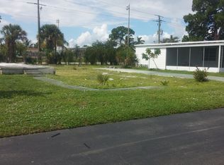 176 SE Trafalgar Ter, Stuart, FL 34994