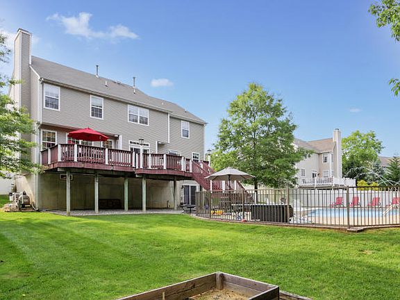 5th image of 152 Hundred Oaks Dr