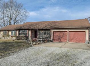 302 E 219th Ter, Belton, MO 64012