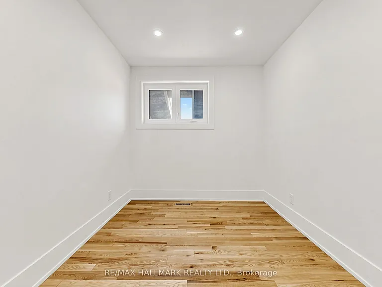 11 Johnson Rd — Photo 33
