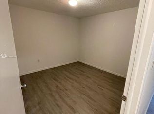 10805 SW 4th St #3, Miami, FL 33174