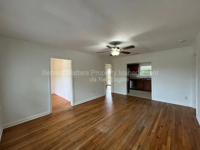 3543 Bayou Blvd — Photo 8
