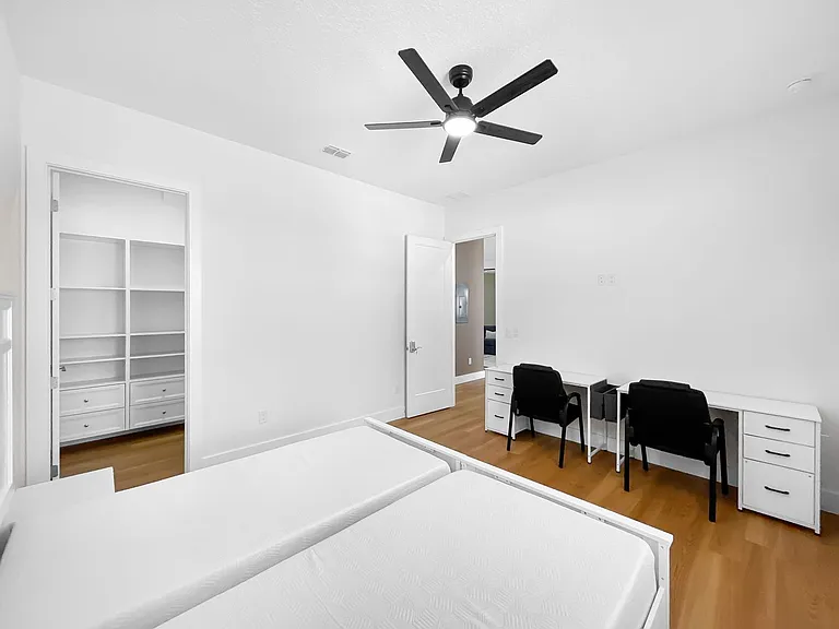 13614 N 22nd St S #101 — Photo 11