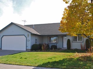 936 NW Negus Pl, Redmond, OR 97756